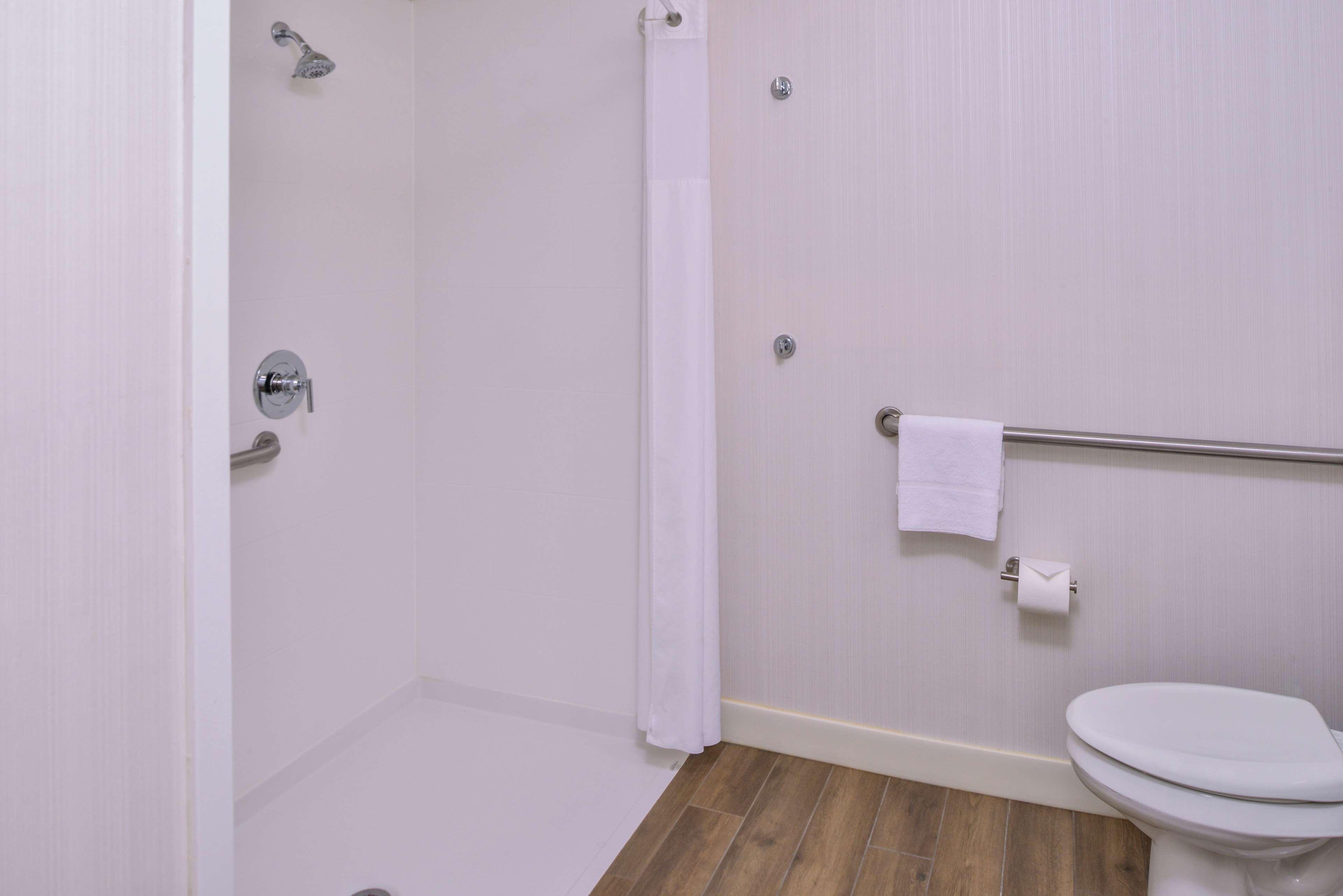 Hampton Inn Eugene Kültér fotó